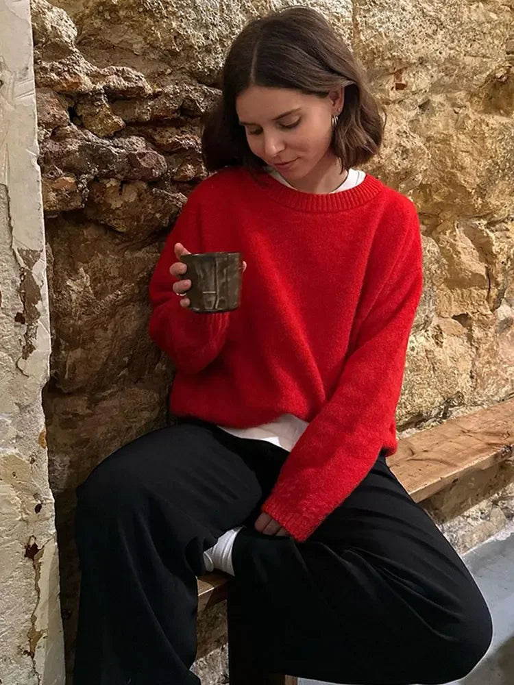 Pull Rouge Col Rond Chic pour Femme, Manches Longues Élégantes, Coupe Ample Décontractée – Tendance Automne 2024